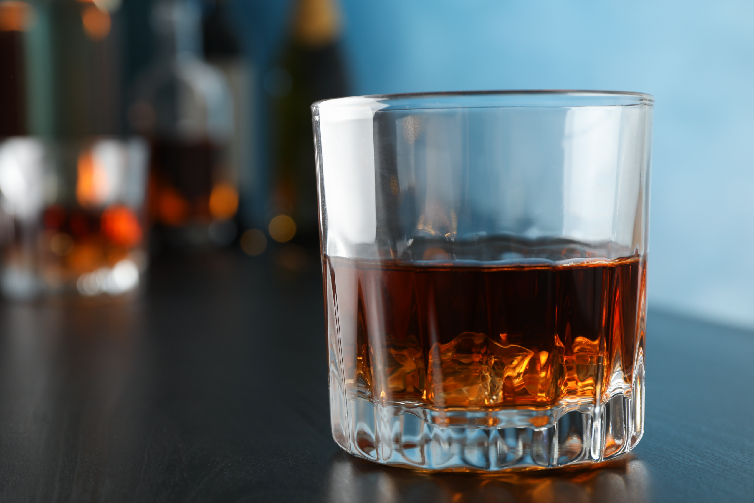 Can You Drink Alcohol While Using Wegovy Injections? UK Safety Guide